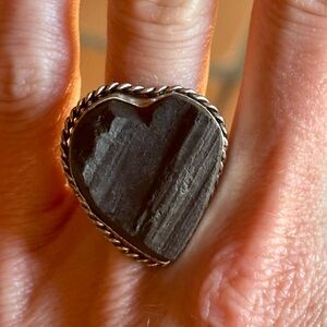 Gorgeous Black Tourmaline Crystal Heart Ring 925 Silver, Size 6
